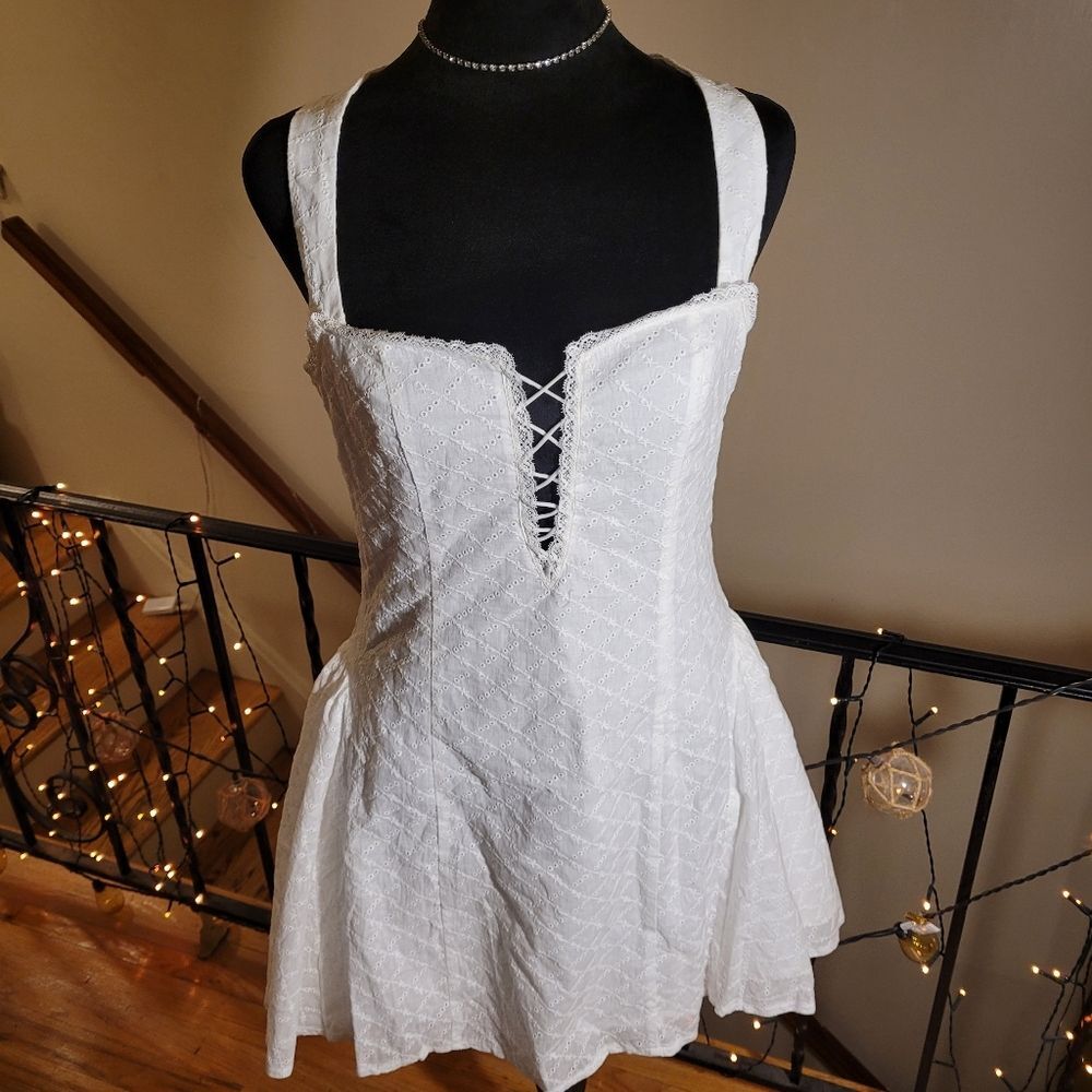 Commense White Halter Mini Dress - Picture 14 of 16